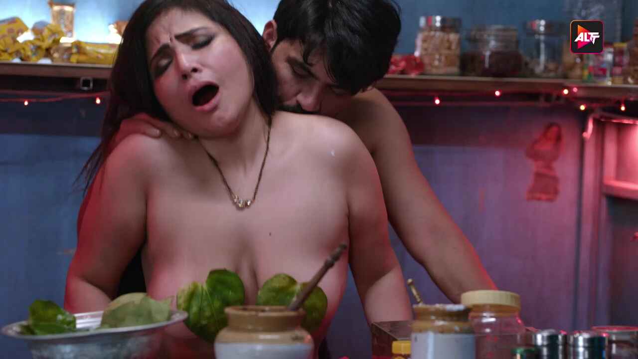 Utha Patak 3 2024 Hindi AltBalaji Hot Web Series Episode 3