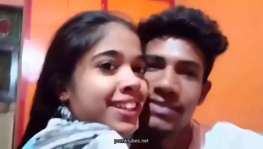 Lucky Boy Fucked Cute Girl in MMS