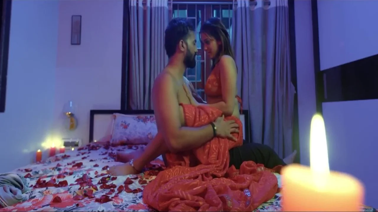 Gharwala Baharwala 2024 Waah Originals Hindi Sex Web Series Episode 3