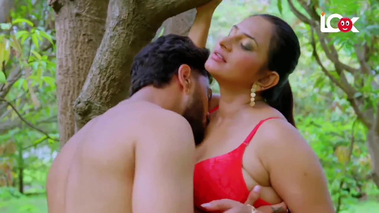 Kaam Sukh 2025 Look Entertainment Hindi Porn Web Series Episode 2