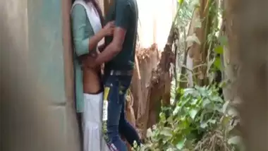 Indian viral leaked sex mms 2025 Tamil School girl fucking with Teacher behind school