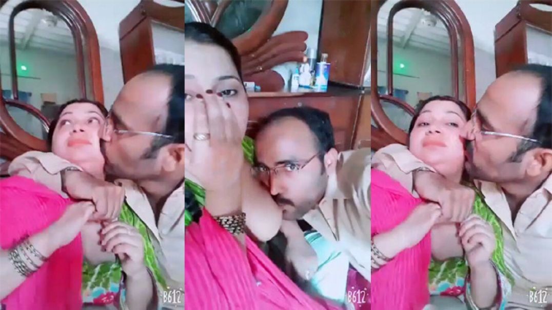 Fsiblog⁣ New Pakistani MMS Mature Big Boobs Muslim Bhabhi Sex Affair with Husband Brother