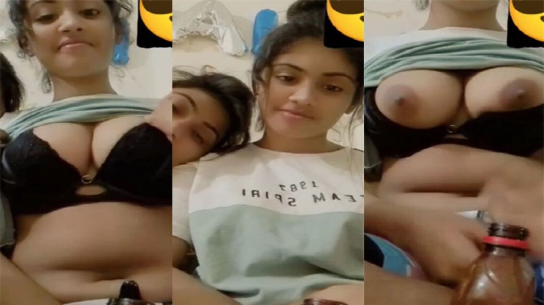 Sexy Kota Hostel Girls Showing Big Boobs on Nude Video Call
