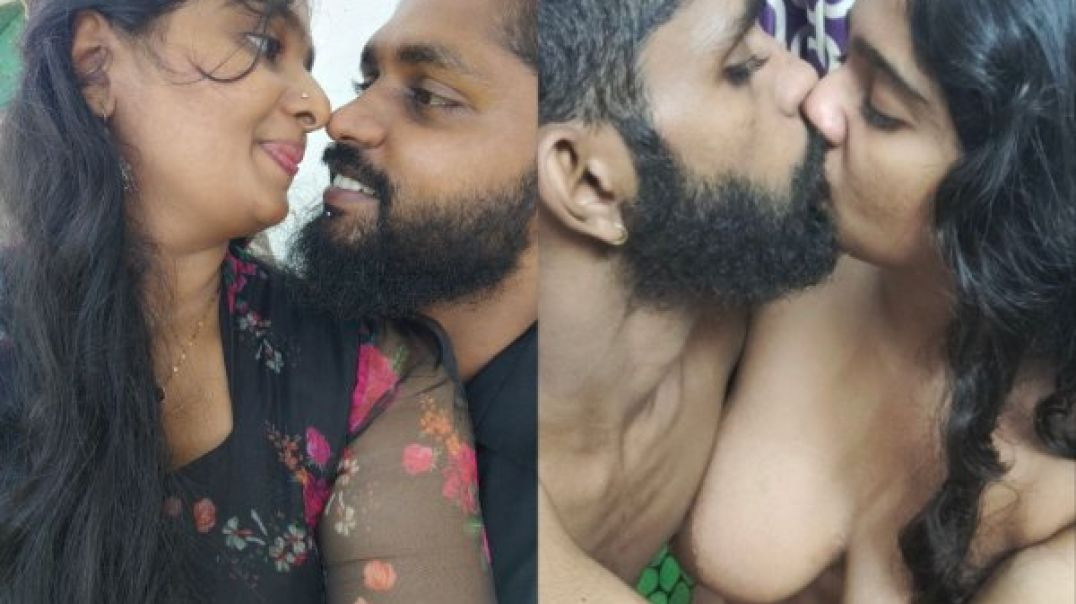 Tamil Mallu YouTube Vlogger Couple Kissing Passionately & Pussy Fucking