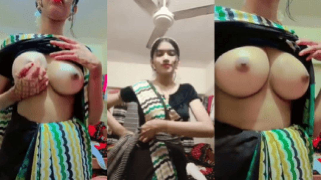 Rajasthani Beautiful Bhabhi In Saree Nude Big Boobs On Live Call with BF Selfie mms