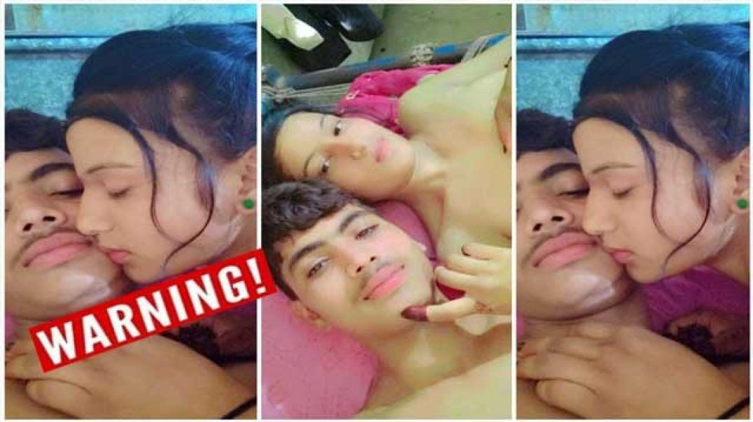 Desi Trending Viral Village Young Virgin Girl First Time Fucking