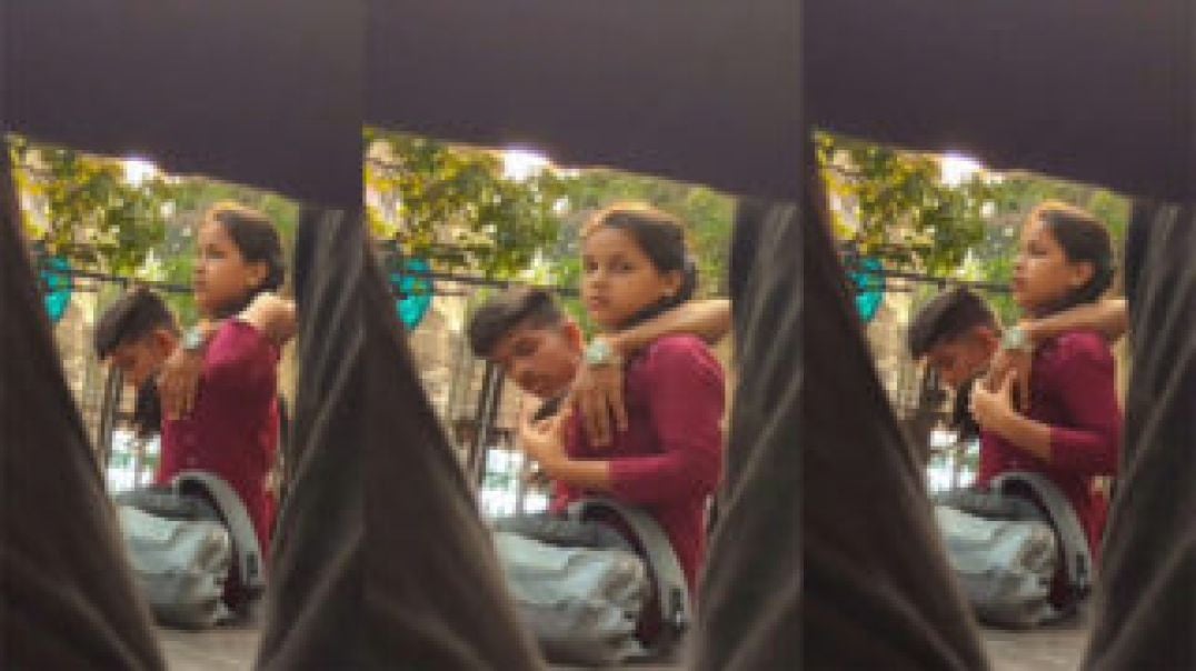 Desi Young School Girl and Boy Fucking in Public Park Latest  Viral Outdoor Sex MMS