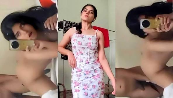 Desi Sexy Babe Leaked Nude Selfie Viral MMS Showing Big Boobs And Pink Pussy