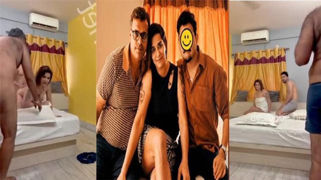 Desi Rich Mom & Dad With Son Young Teacher Threesome Ass and Pussy Fucking Viral New MMS