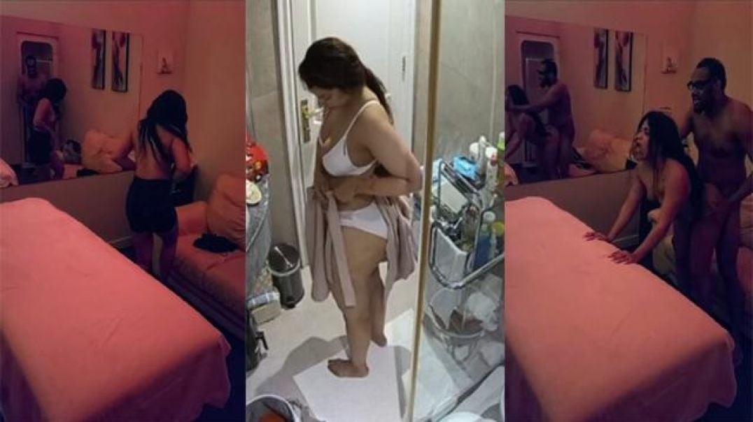 Real Hidden Cam MMS of massage Parlour therapist girl sex with Customer